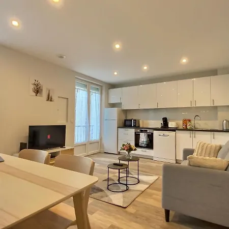 Cozy Appart' A Deux Pas De La Gare - Cozy Apartment *